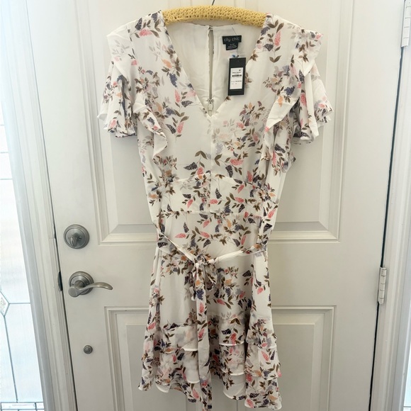 NWT City Chic Abigail Dress Ivory Size 22 - Picture 6 of 15